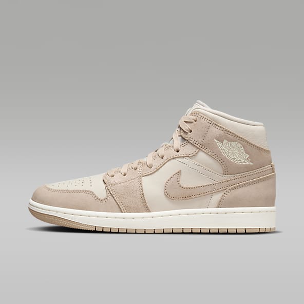 Jordan Marrone Scarpe. Nike CH